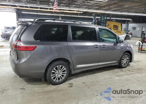 2018 Toyota Sienna Xle z USA, uszkodzony, nr VIN 5TDYZ3DC7JS924089